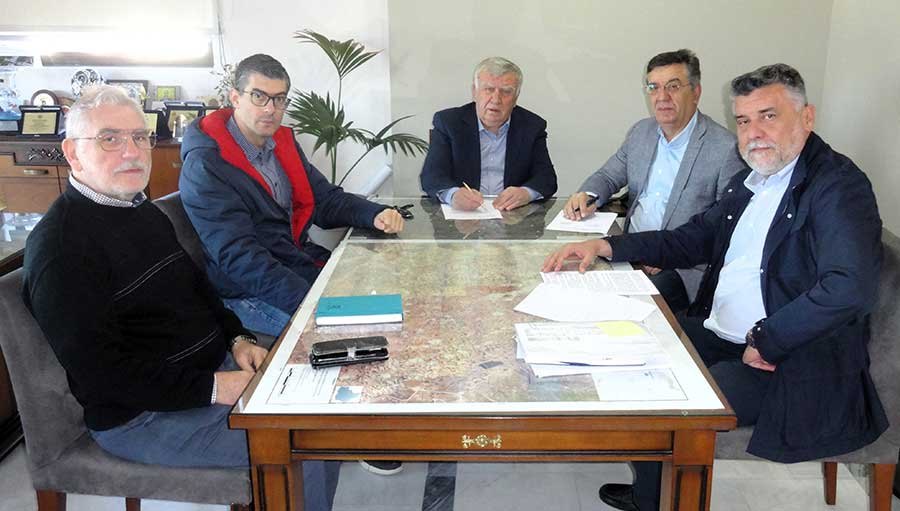 Υπογραφή σύμβασης έργου βελτίωσης ενεργειακής απόδοσης και εξοικονόμησης ενέργειας στα δίκτυα άρδευσης του Δήμου Κιλελέρ